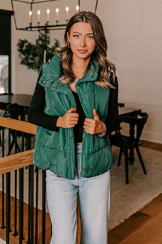 Creekside Cabin Puffer Vest in Hunter Green